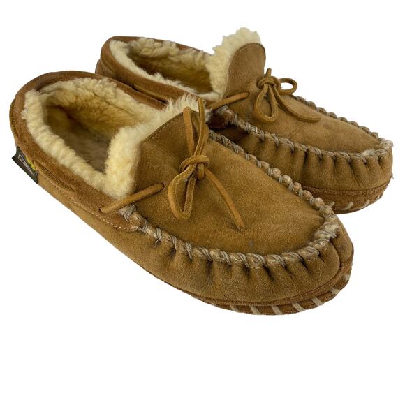 Women's L.L. BEAN Size 8 Medium Shearling Lined Suede Slippers Moccasins Loafers - Picture 1 of 14
